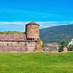 Alojalia * Jaca